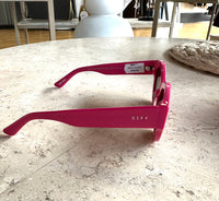 Emily Sunglass in Pink