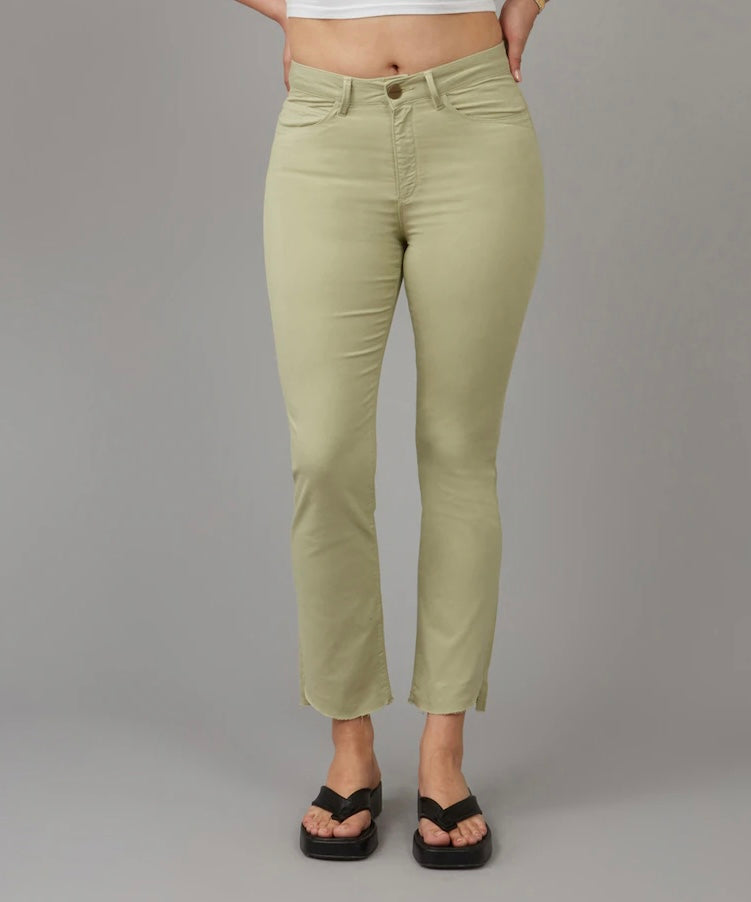 Kate: High Rise Straight in Sage