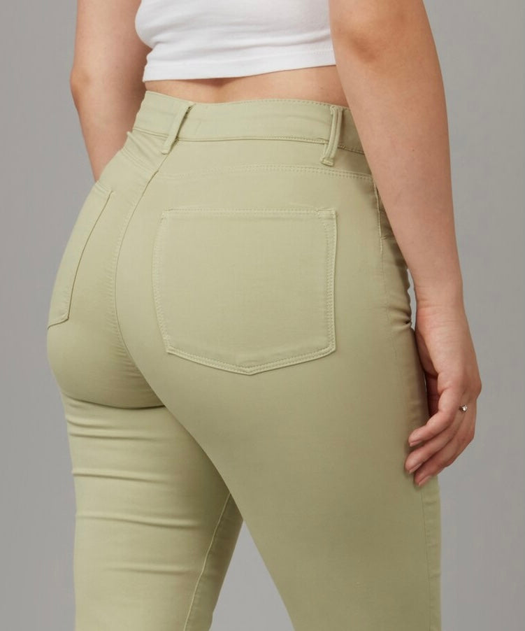 Kate: High Rise Straight in Sage