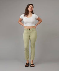 Kate: High Rise Straight in Sage